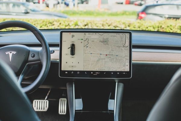 Automotive Digital trends that will be in every car starting in 2019