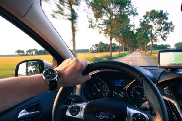 All about Cruise Control: The Difference between Cruise Control and Adaptive Cruise Control