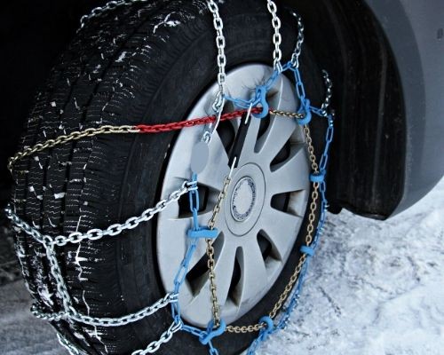 Winter Time: The 7 Tips Driving Safety Tips that Drivers Will Need to Avoid Accidents