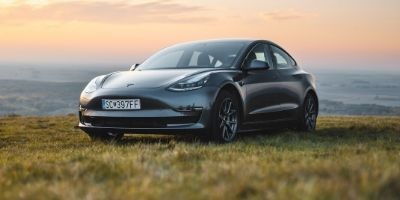 Lack of Infiniti Full EV Prompts Car Dealership to Get a Tesla Model 3 for Loyal Customer Lack of Infiniti Full EV Prompts Car Dealership to Get a Tesla Model 3 for Loyal Customer