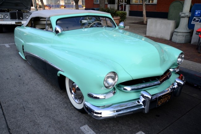 Classic car from the 2015 Culver City Car Show
