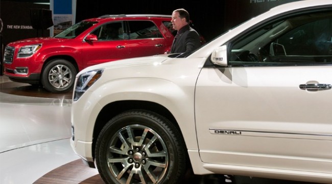 GMC Rolls Out 2013 Acadia and Acadia Denali At Chicago Auto Show