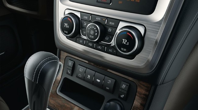 2013 GMC Acadia Interior Detail 2013 GMC Acadia Interior Detail