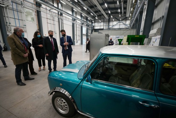 Mini Recharged Provides Owners of Classic Mini Option To Turn Cars Into Electric Vehicles