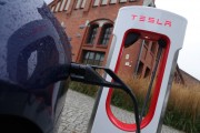 Tesla Posts Record Profits in 2021: CEO Elon Musk Warns of Continued Supply Chain Issues in 2022