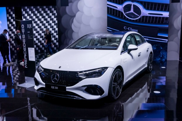 Mercedes-AMG Unveils 2 New EQE Models; Electric Sedan Can Produce 677 HP